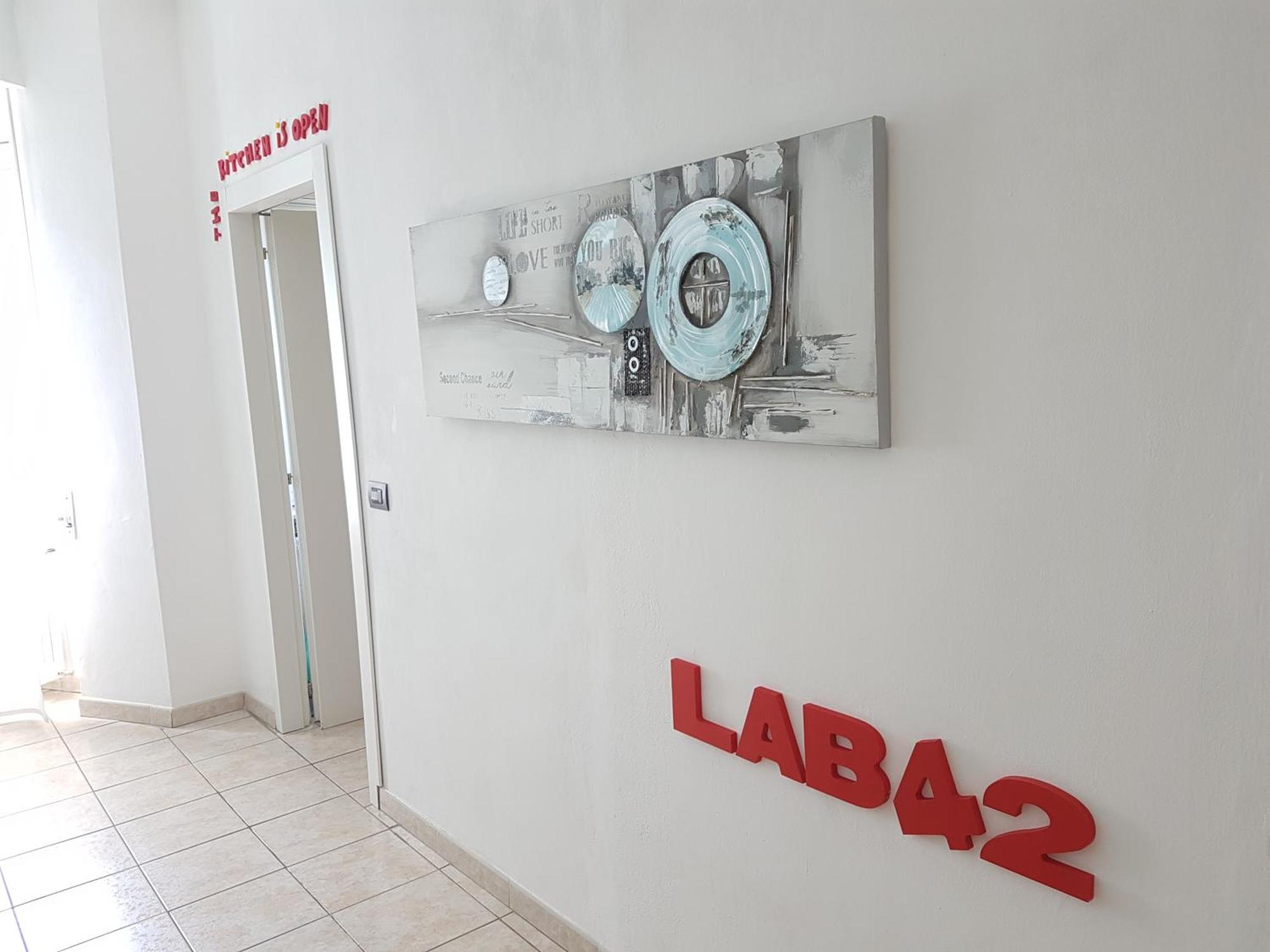 Lab42 City & San Matteo Apartment - 2 Bedrooms 帕维亚 外观 照片
